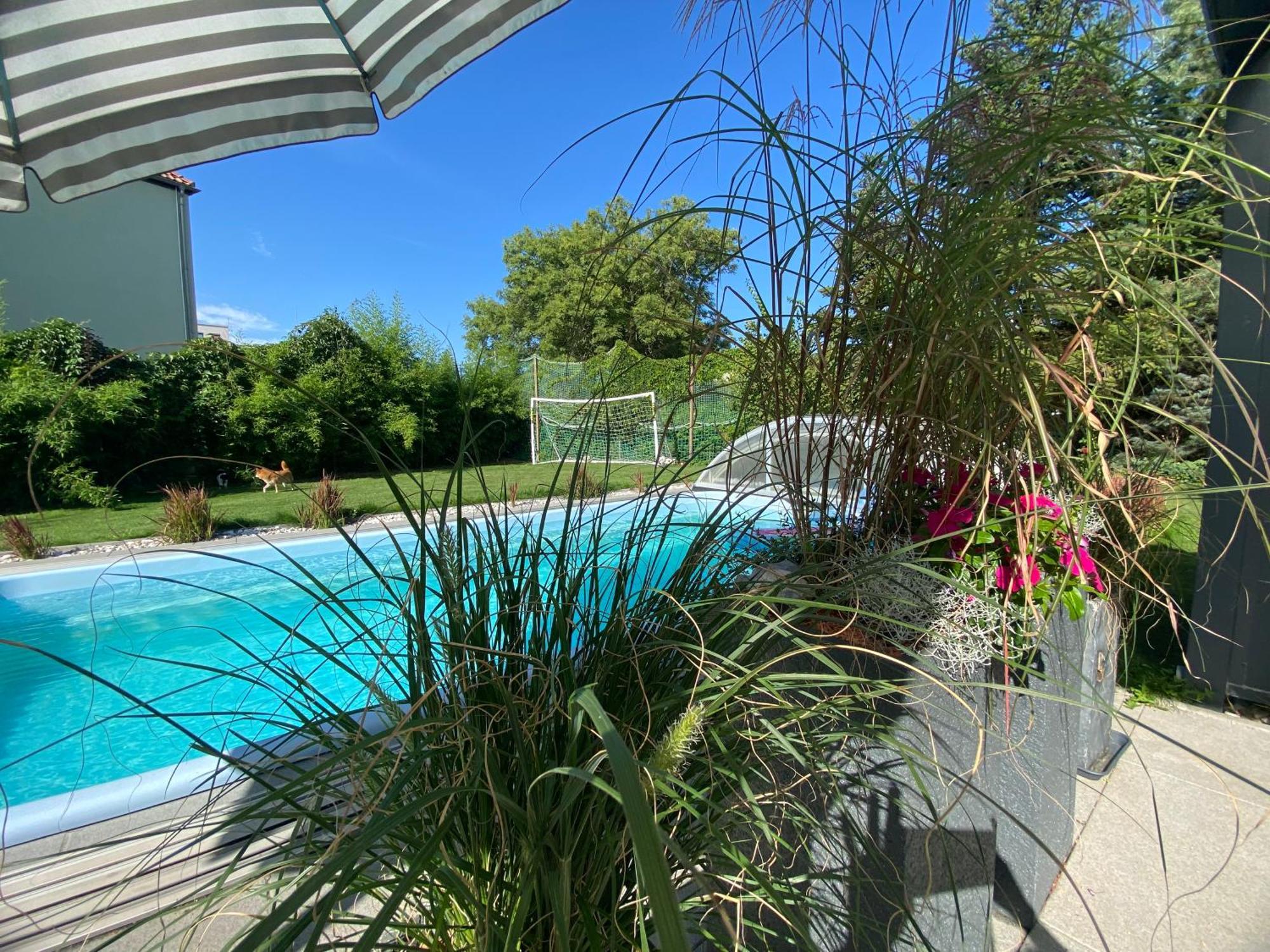 Pool & Lake Holiday Home Markkleeberg Ngoại thất bức ảnh